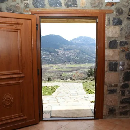 Pasithea Mountain * Φενεός