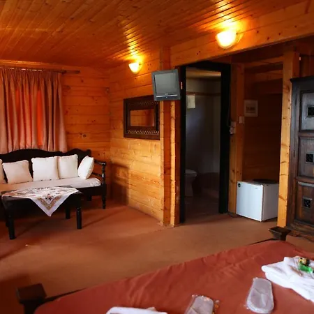 Pasithea Mountain Chalet Feneos