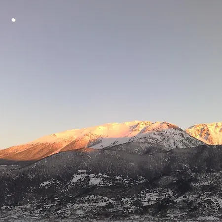 Pasithea Mountain