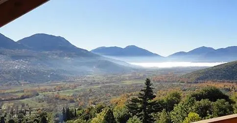 Pasithea Mountain Chalet Feneos